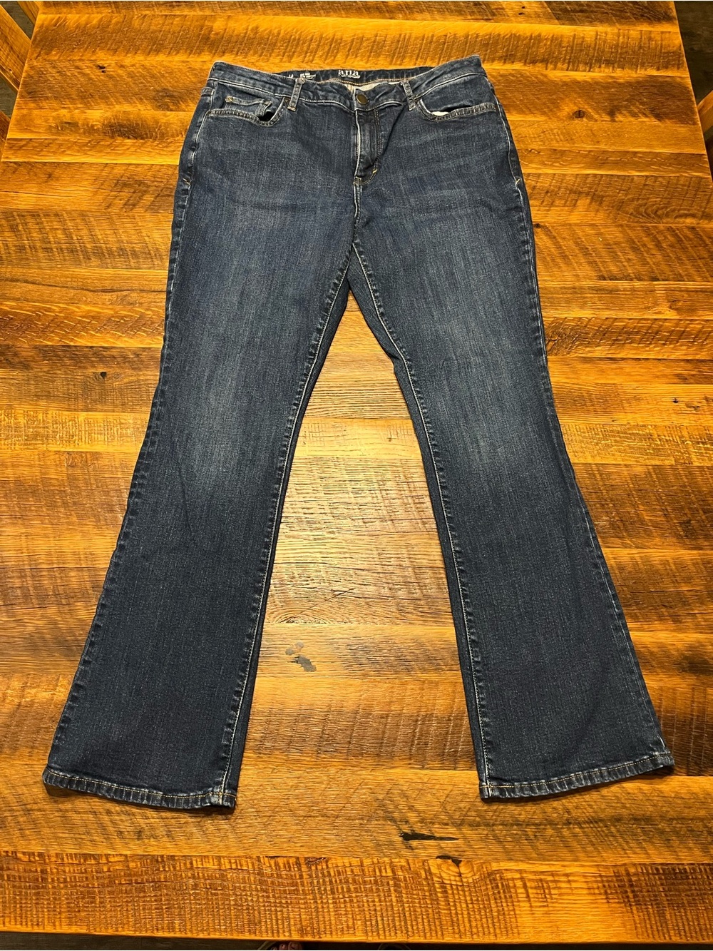A.n.a. Slim Bootcut Jeans size 14 - Picture 2 of 7